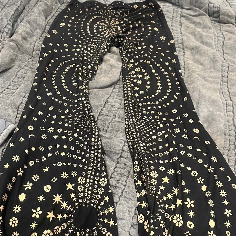 Novella Royale Blue and White Star Patterned Janis bells